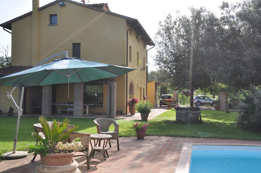 B&B Il Casolare Di Bonci Santa Maria a Monte Bagian luar foto
